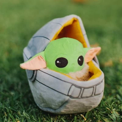Disney Star Wars Baby Yoda En La Cuna Juguete Para Perros 3 Disney Star Wars Baby Yoda En La Cuna Juguete Para Perros - Imagen 3