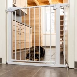 Barrera Blanca TIAKI Con 7 Cm De Extensión Para Perros -Trixie Ventas 334597 tiaki dog gate white fg 8184 1