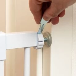 Barrera Blanca TIAKI Con 7 Cm De Extensión Para Perros -Trixie Ventas 334597 tiaki dog gate white fg 8209 4