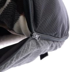 TIAKI Gleniff Cueva De Peluche Para Mascotas 19 TIAKI Gleniff Cueva De Peluche Para Mascotas -Trixie Ventas 343596 kuschelho hle gleniff fg 8633 6